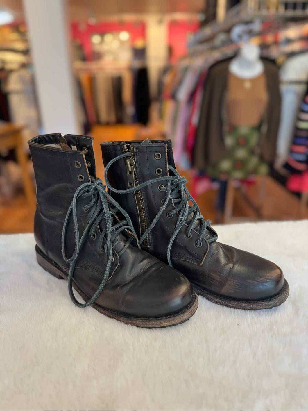 Freebird Size 9 Black Pre-Owned Boots- Ladies