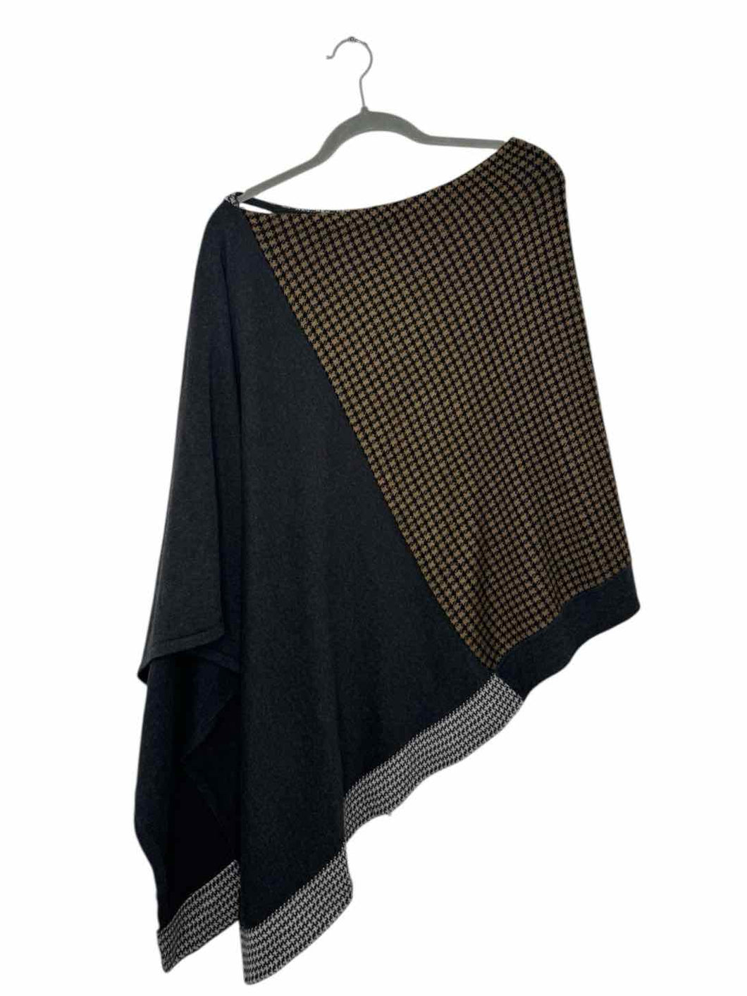 Curio Size S/M Tan Plaid Pre-Owned Sweater- Ladies