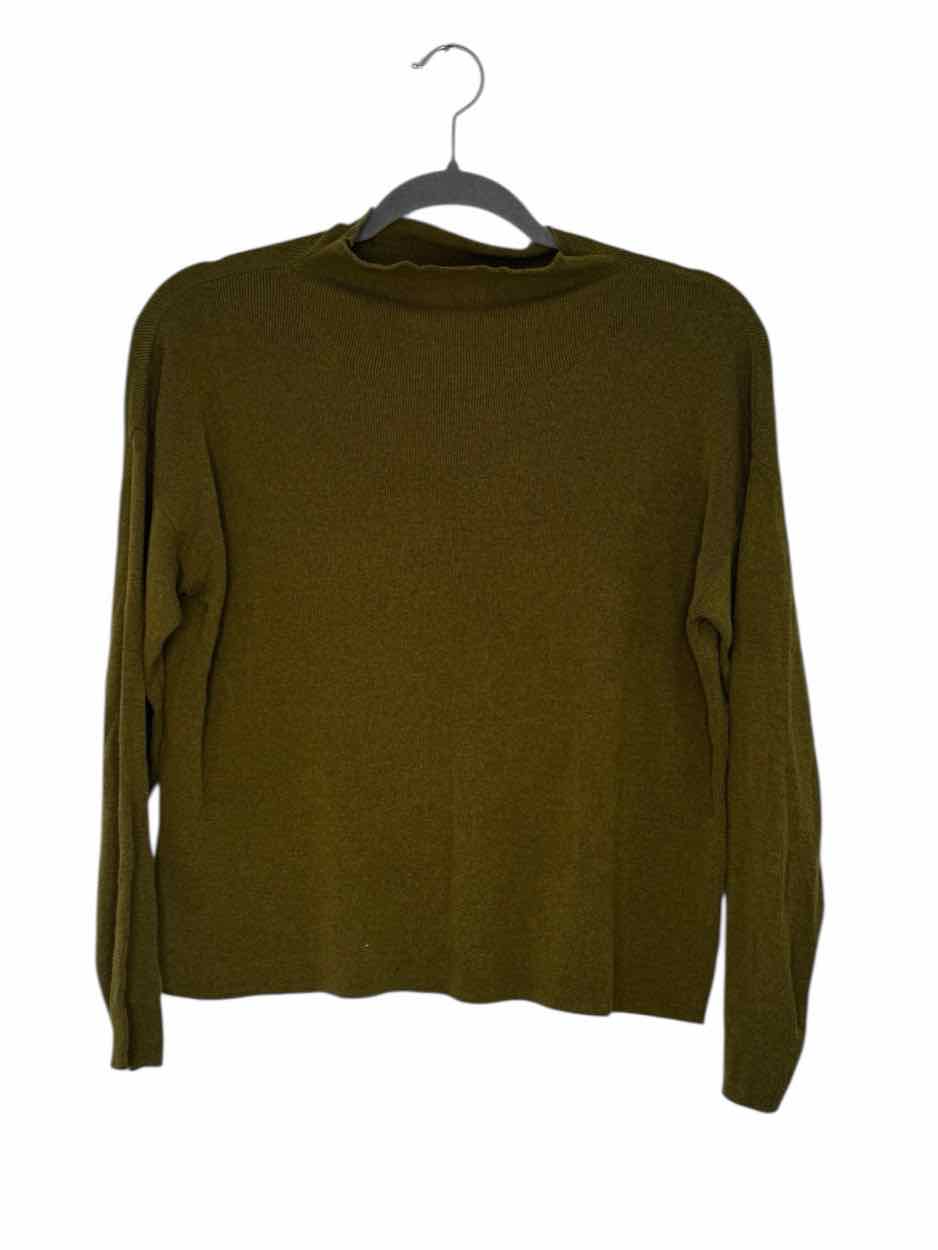 J Crew Size X- Small Green Pre-Owned Sweater- Ladies