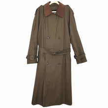 Load image into Gallery viewer, London Fog Size 40 Army Green Pre-Owned Coat- Mens
