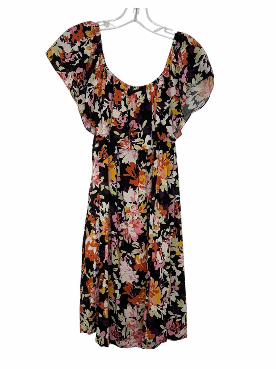 Size Medium Black Floral Pre-Owned Dress- Ladies