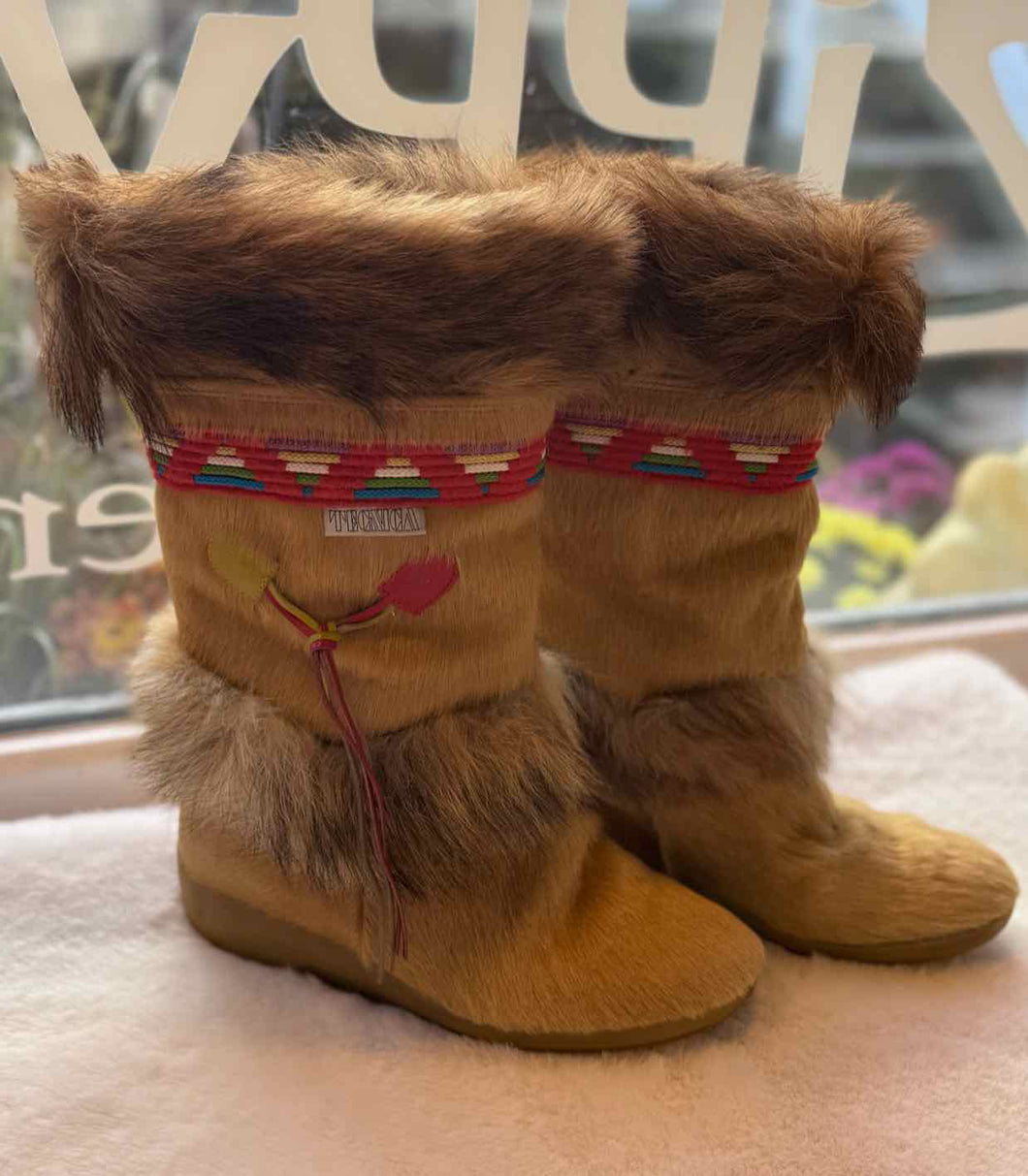 Technica Size 37 Tan Pre-Owned Boots- Ladies