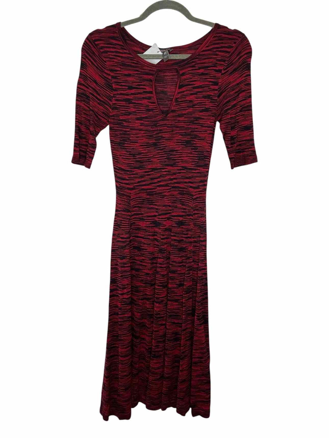 Muse Size X- Small Red Print Pre-Owned Dress- Ladies