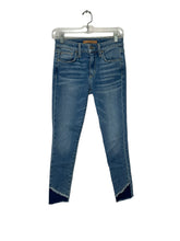 Load image into Gallery viewer, Joe&#39;s Size 26 Denim Jeans- Ladies
