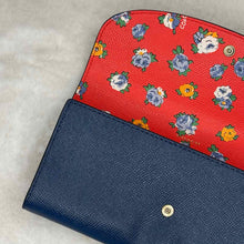Load image into Gallery viewer, Coach Navy Pre-Owned Wallet- Ladies
