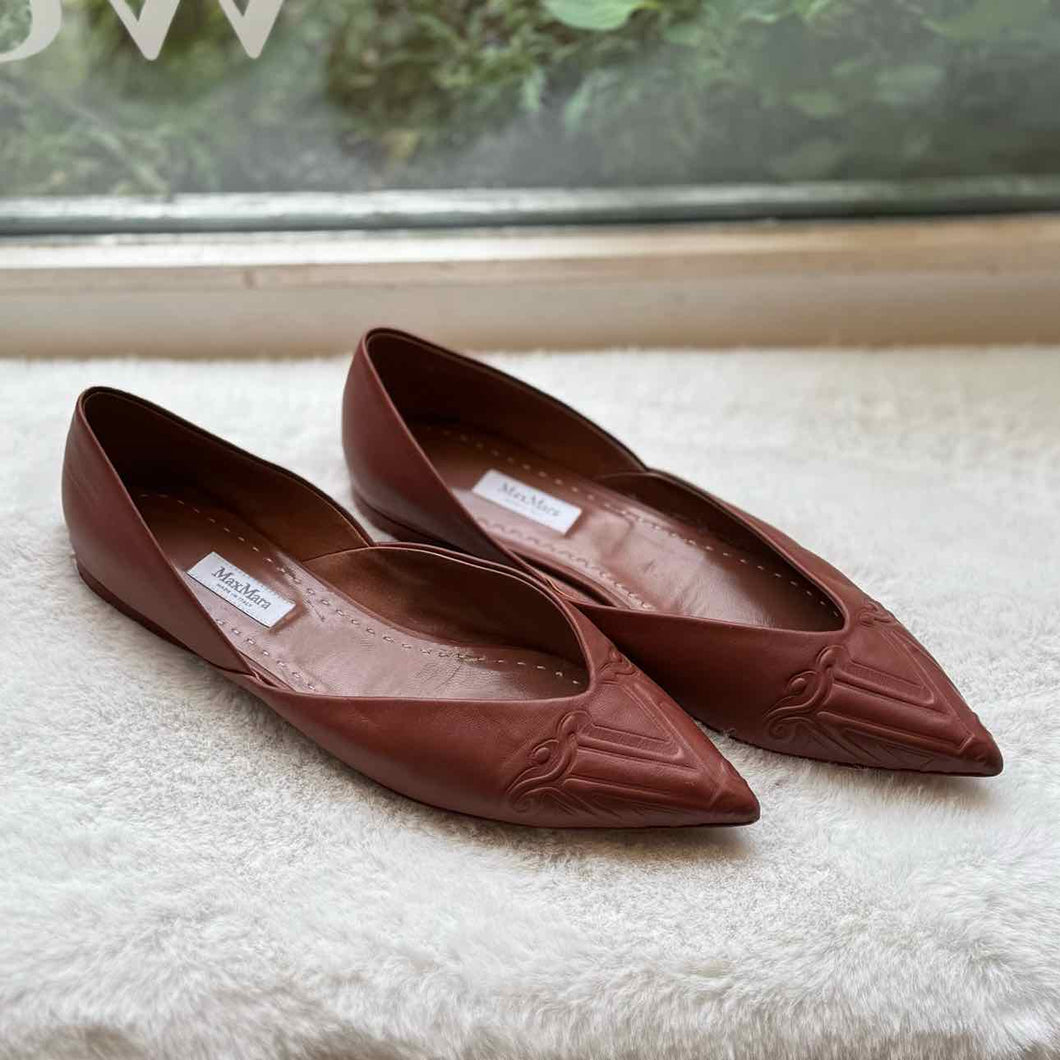 Max Mara Size 39 Brick Red Flats Pre-Owned Shoes- Ladies