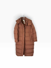 Load image into Gallery viewer, Lululemon Size 8 Brown Pre-Owned Coat- Ladies
