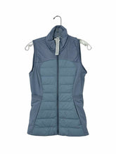 Load image into Gallery viewer, Lululemon Size 4 Lt. Blue Pre-Owned Vest- Ladies
