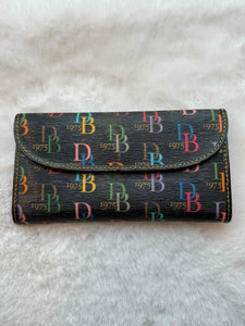 Dooney & Bourke Black Pre-Owned Wallet- Ladies