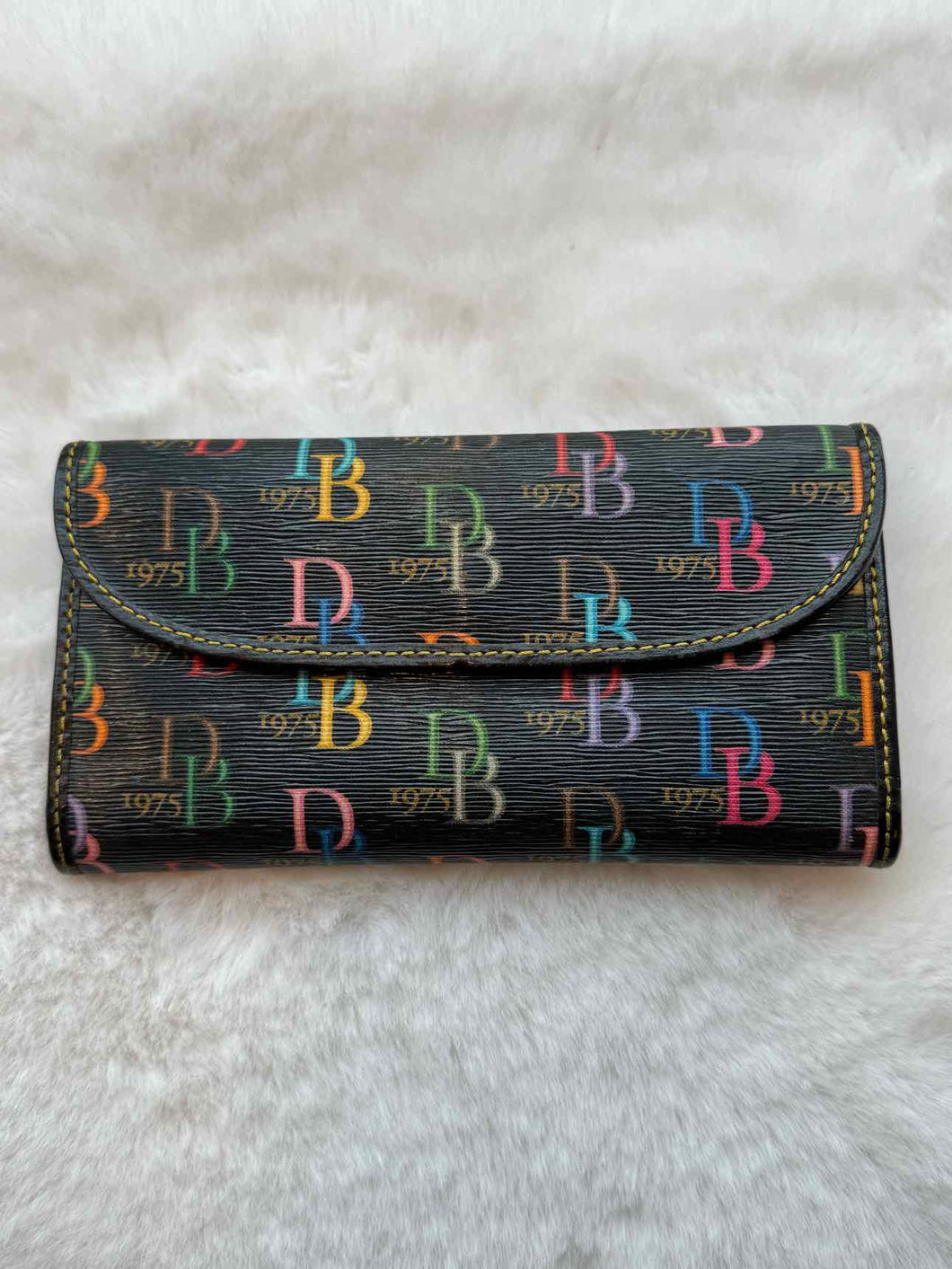 Dooney & Bourke Black Pre-Owned Wallet- Ladies