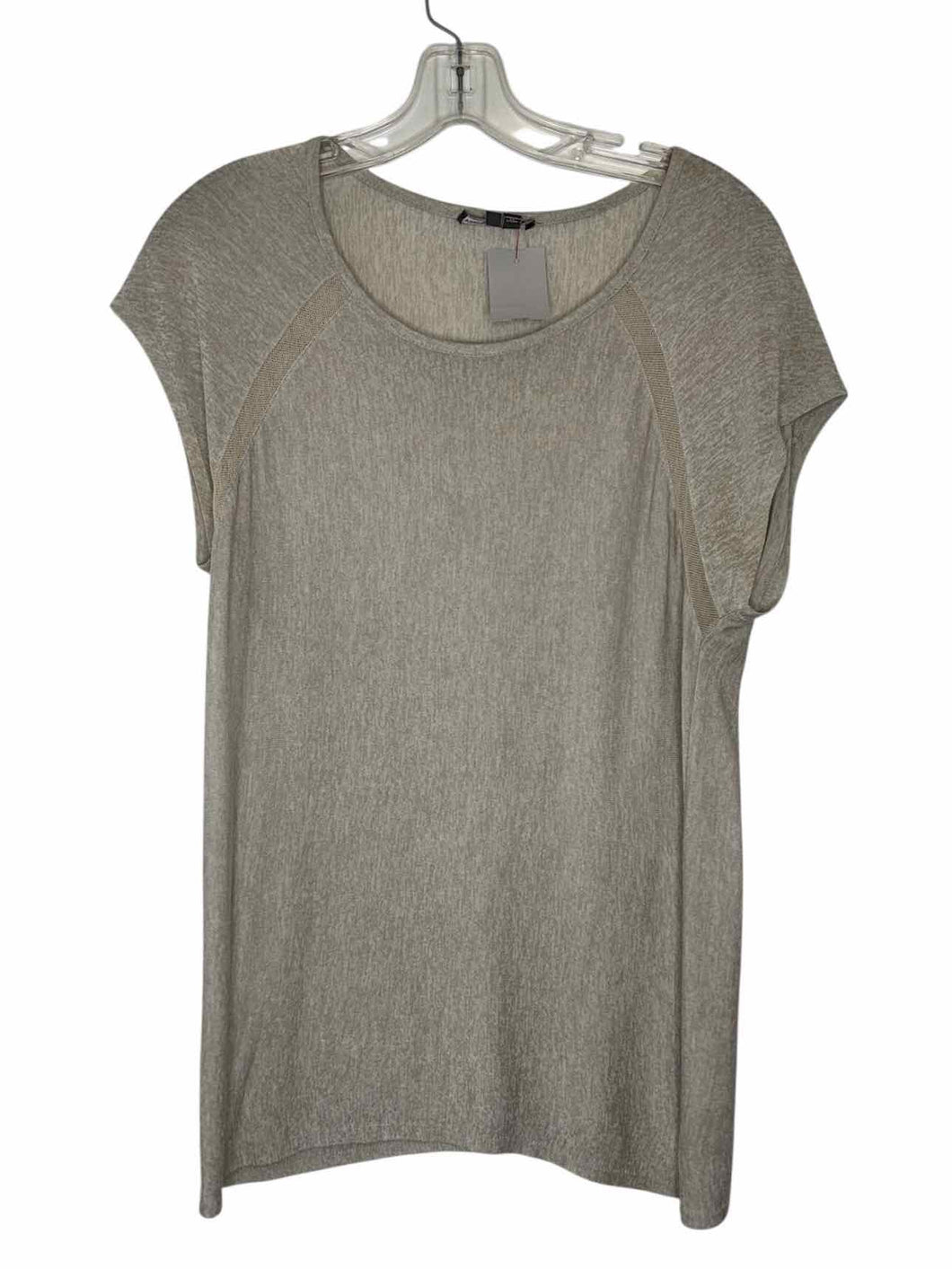 Vince Size X- Small Beige Pre-Owned Top- Ladies