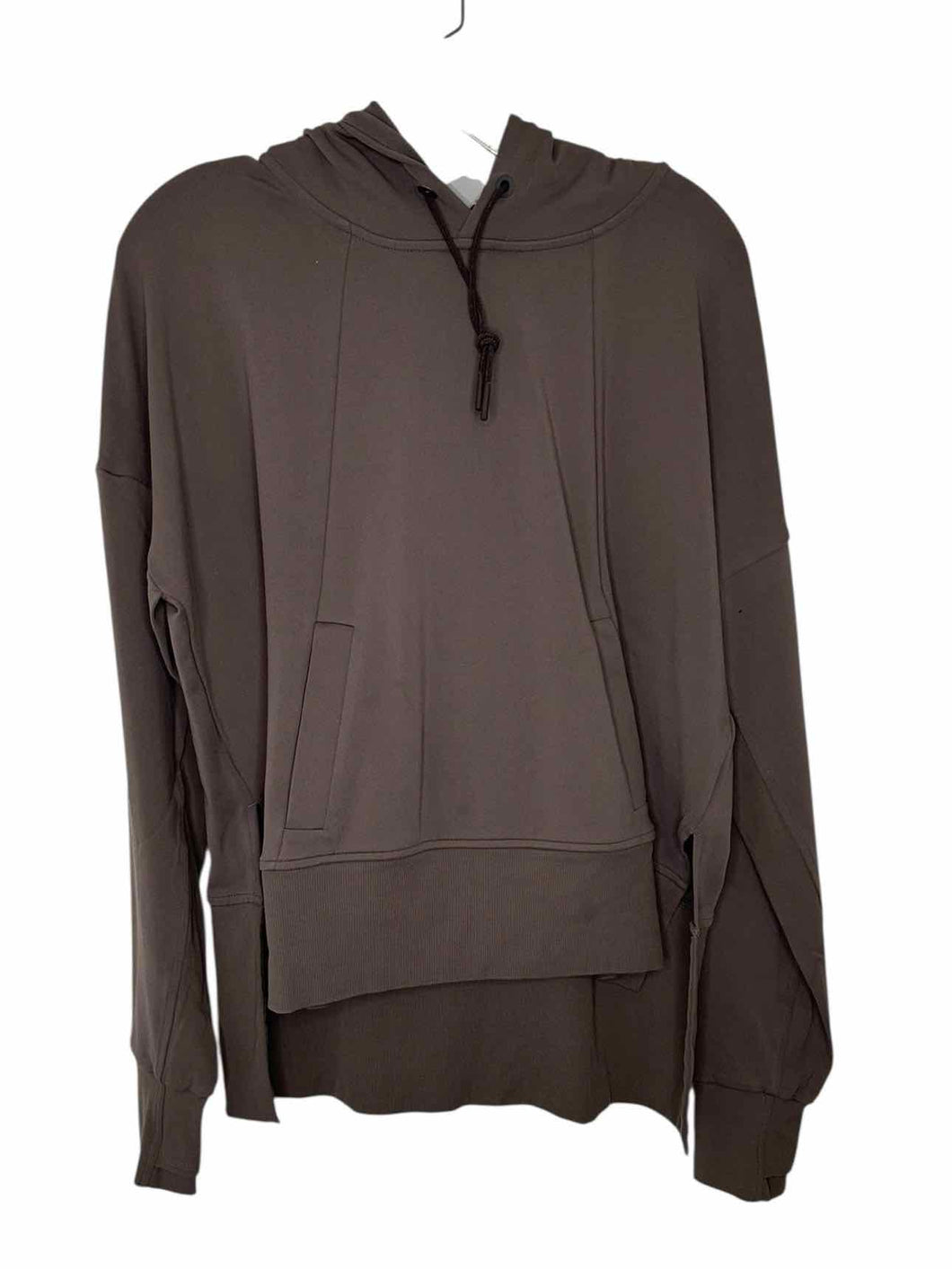 Athleta Size Medium Charcoal Pre-Owned Sweatshirt- Ladies