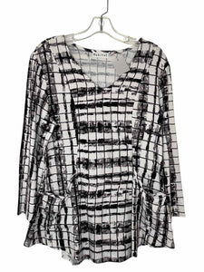 Habitat Size Large White Print Pre-Owned Top- Ladies