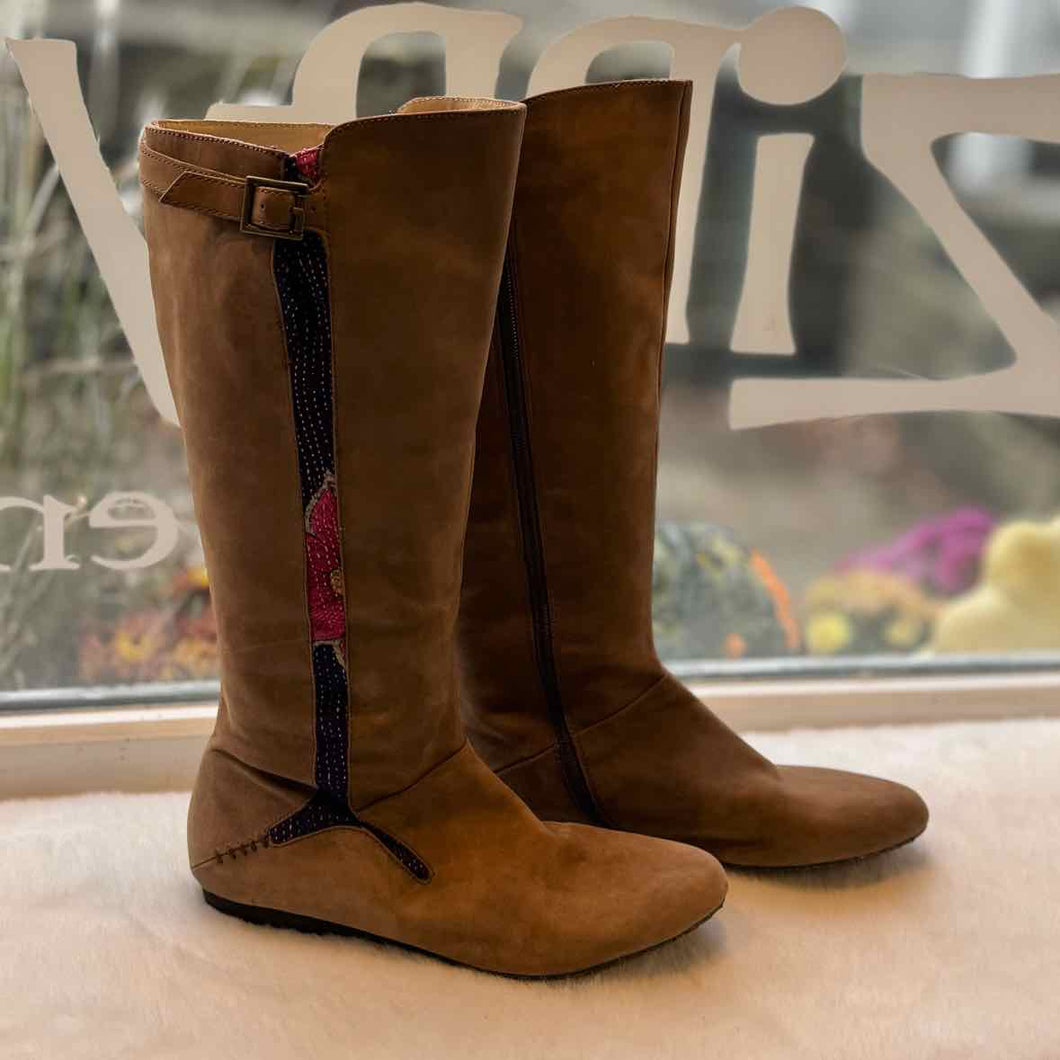 Terra Plana Size 8.5 Tan Pre-Owned Boots- Ladies