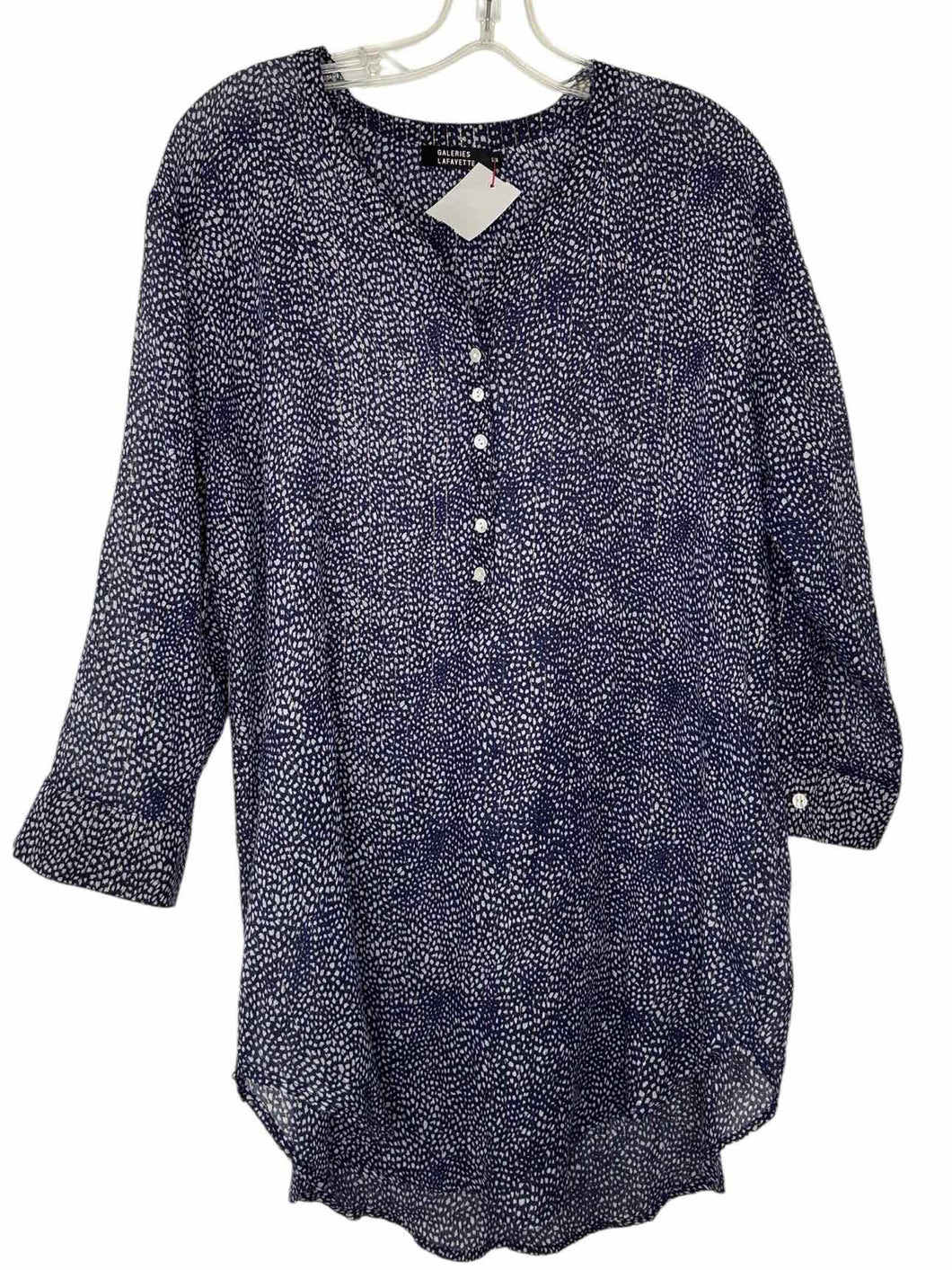 Size S/M Blue Print Pre-Owned Blouse- Ladies