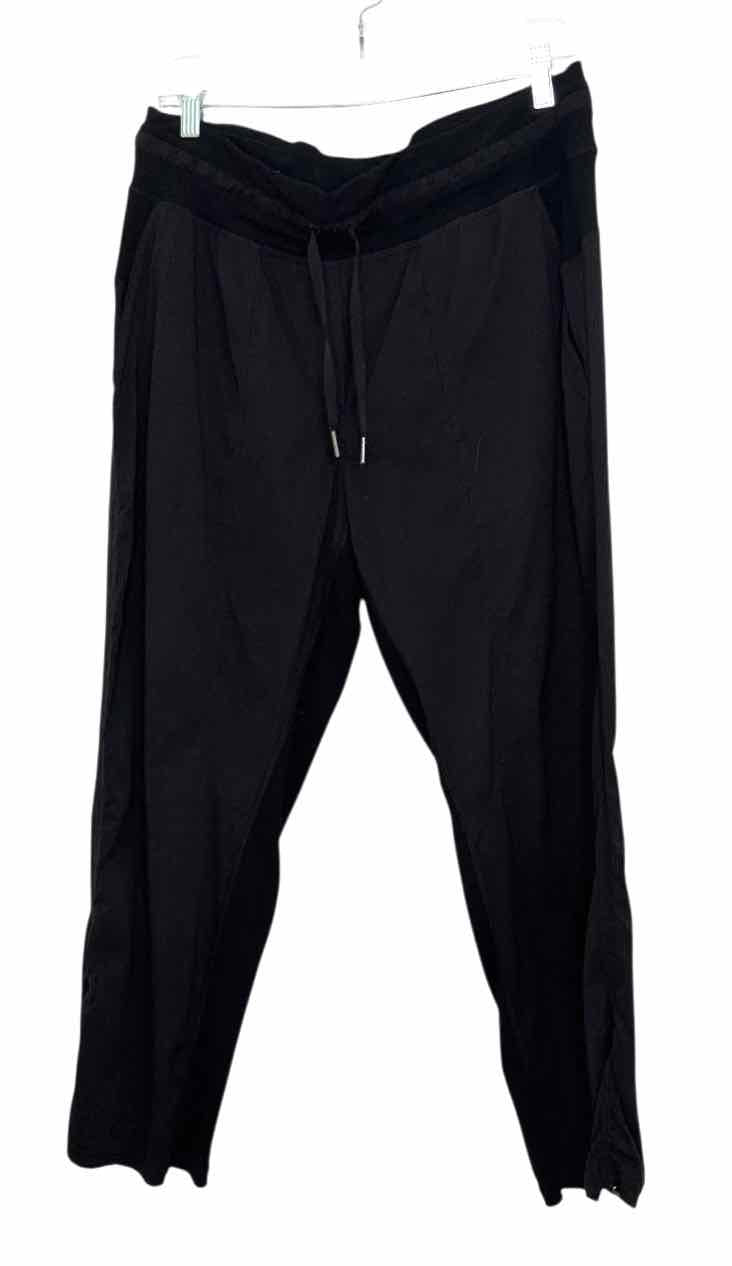Lululemon Size 12 Black Pre-Owned Pants- Ladies
