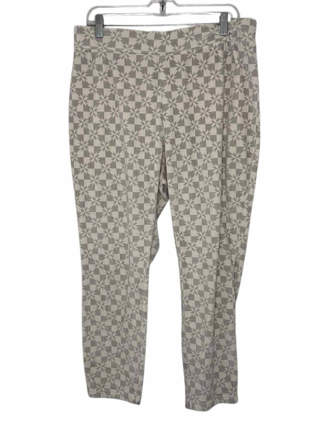 Lands End Size XLP Grey Print Pre-Owned Pajamas- Ladies