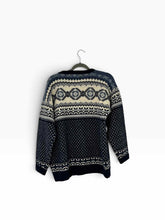 Load image into Gallery viewer, Woolrich Size L Blue Print Pre-Owned Sweater- Ladies
