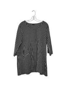 Tulip Size Medium Grey Stripe Pre-Owned Blouse- Ladies