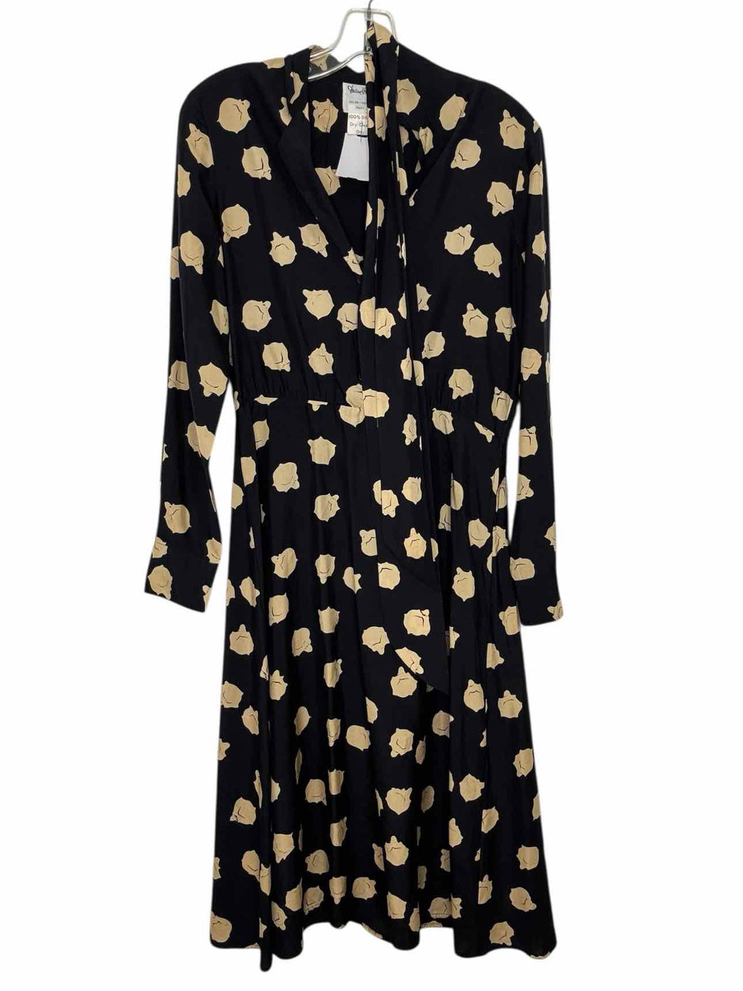 Diane VonFurstenberg Size 8 Black Print Pre-Owned Dress- Ladies