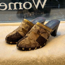 Load image into Gallery viewer, Coach Size 9.5 Tan Print Clog Pre-Owned Shoes- Ladies

