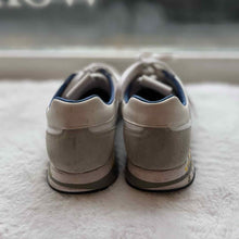 Load image into Gallery viewer, Size 8 White Sneaker Pre-Owned Shoes- Ladies
