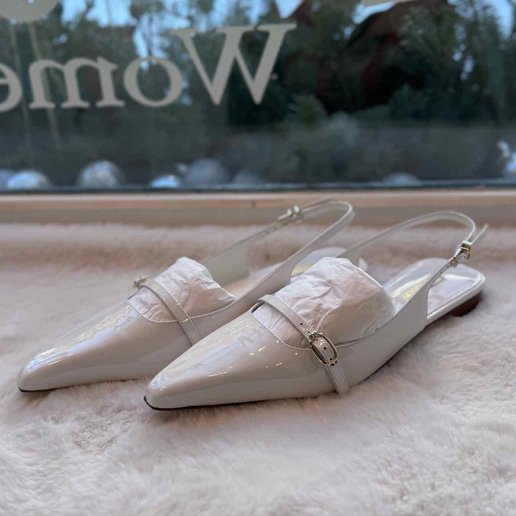Larroude Size 9 White Flats Pre-Owned Shoes- Ladies Larroude Size 9 White Flats Pre-Owned Shoes- Ladies