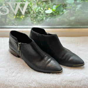 Lucky Brand Size 10 Black Bootie Pre-Owned Shoes- Ladies
