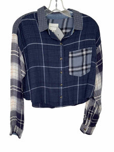 American Eagle Size X- Small Navy Plaid Pre-Owned Shirt- Ladies