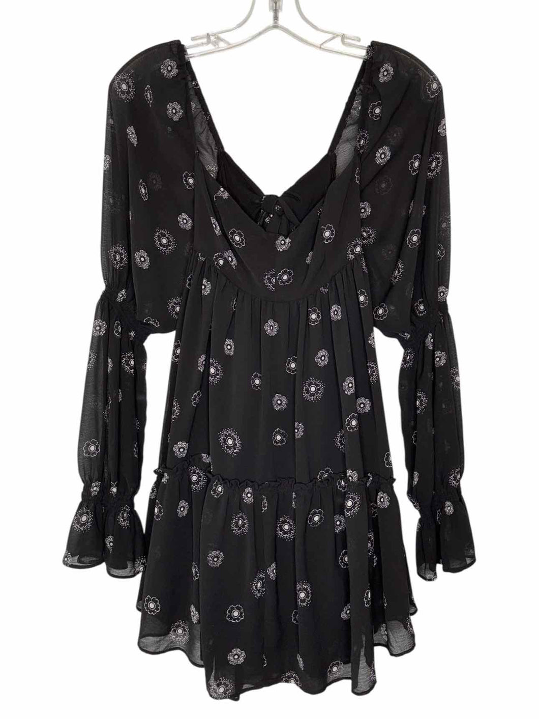 Urban Outfitters Size Medium Black Print Pre-Owned Dress- Ladies
