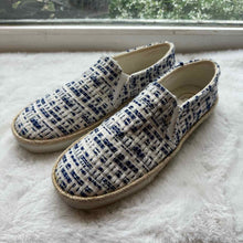 Load image into Gallery viewer, Jack Rogers Size 8.5 Wht/Blu Sneaker Pre-Owned Shoes- Ladies
