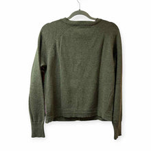 Load image into Gallery viewer, Sundance Size Large Green Print Pre-Owned Sweater- Ladies
