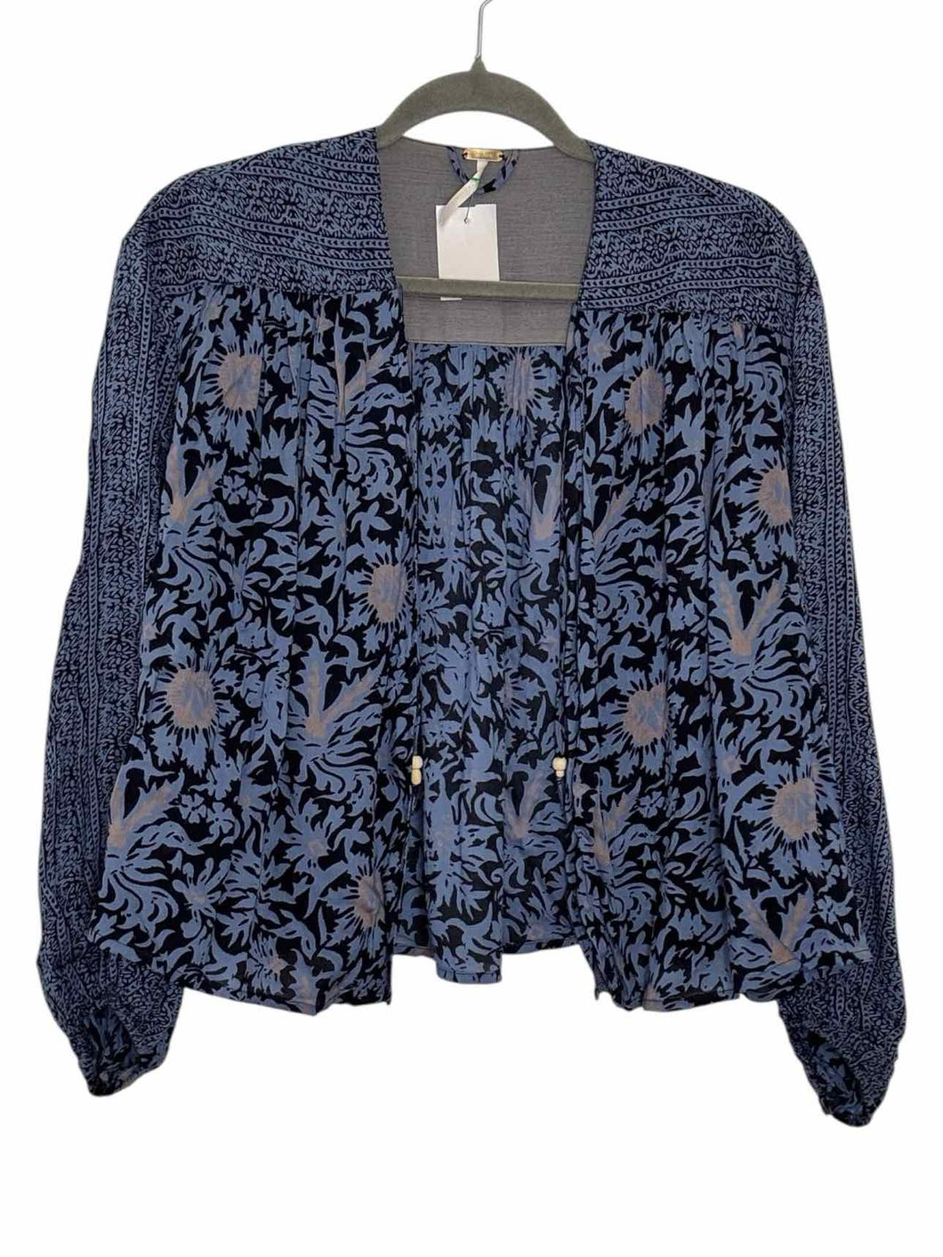 Free People Size X- Small Blue Print Pre-Owned Blouse- Ladies