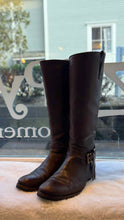 Load image into Gallery viewer, Frye Size 8.5 Brown Pre-Owned Boots- Ladies
