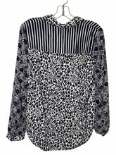 Load image into Gallery viewer, Maeve Size Small Wht/Nav Pre-Owned Blouse- Ladies
