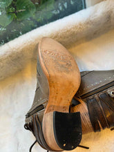 Load image into Gallery viewer, Freebird Size 8 Taupe Pre-Owned Boots- Ladies
