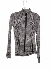 Load image into Gallery viewer, Lululemon Size 6 Grey Print Pre-Owned Jacket- Ladies
