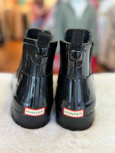 Load image into Gallery viewer, Hunter Size 8 Black Pre-Owned Boots- Ladies
