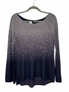 WH/BM Size Medium Navy Pre-Owned Sweater- Ladies