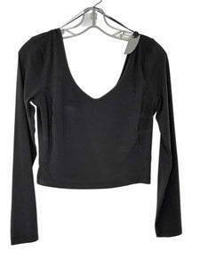 Lululemon Size M/L Black Pre-Owned Top- Ladies
