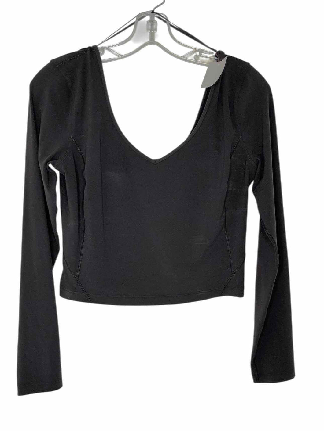Lululemon Size M/L Black Pre-Owned Top- Ladies
