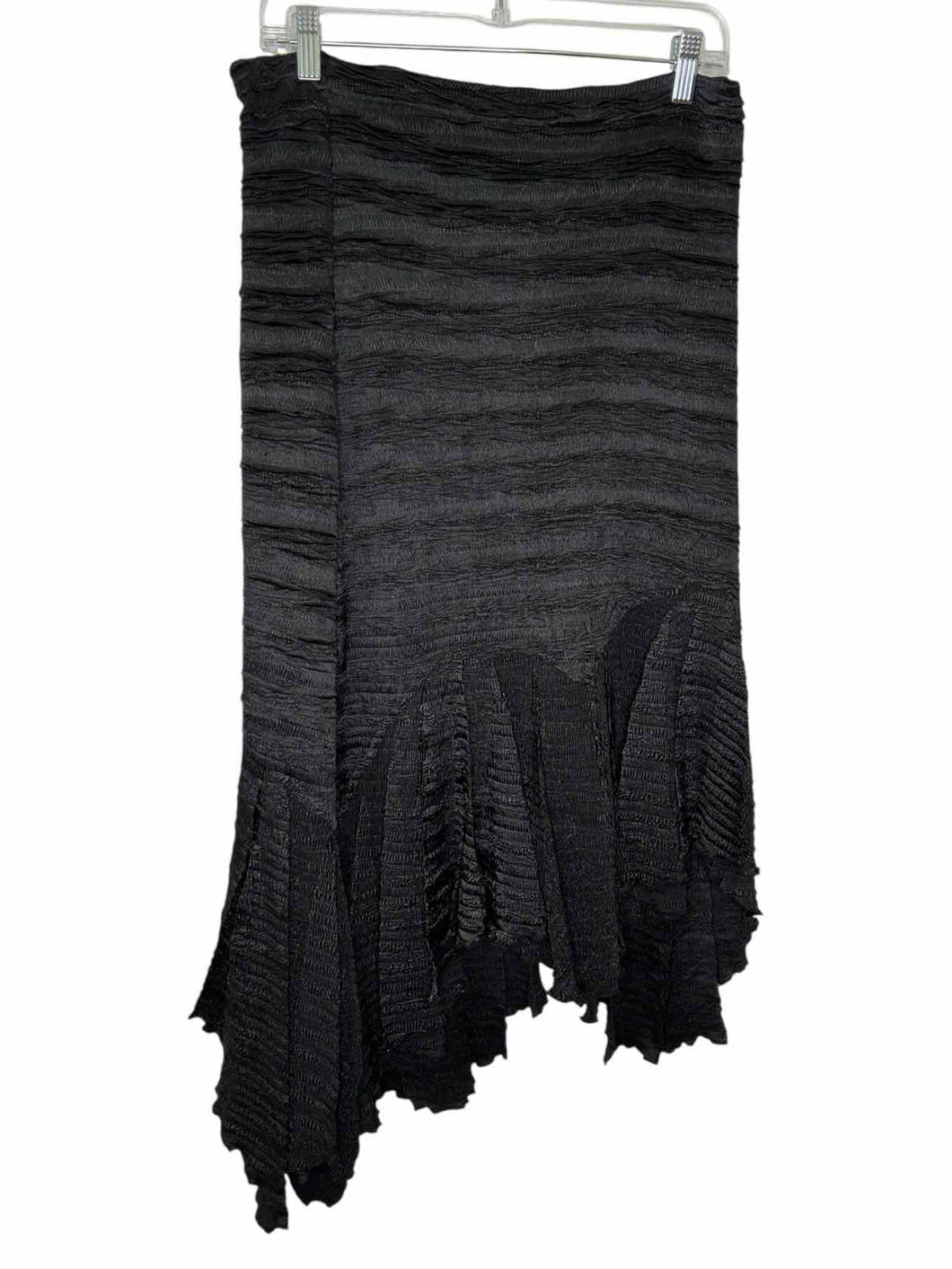 Alberto Makali Size Medium Black Pre-Owned Skirt- Ladies