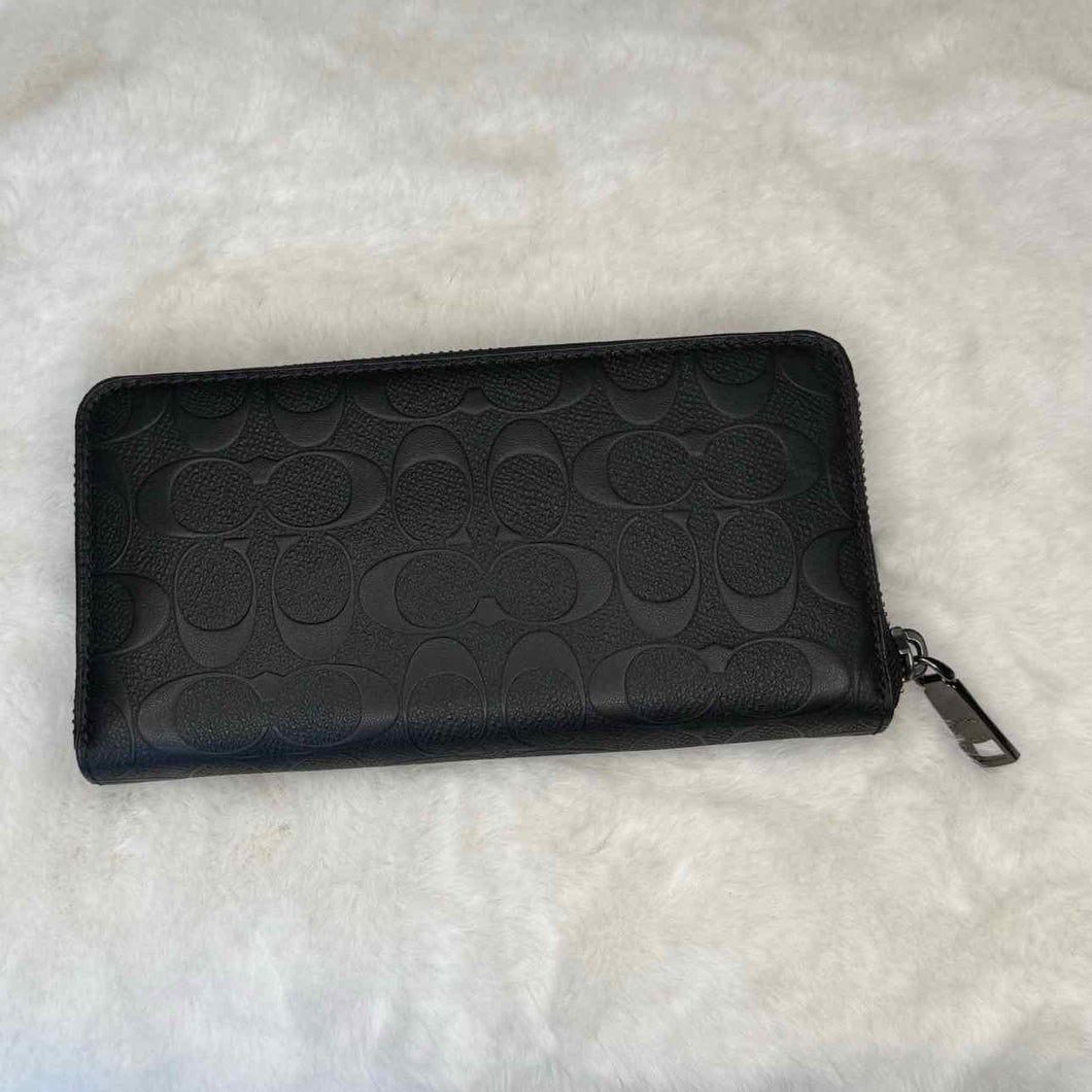 Coach Black New w/ Tags Wallet- Ladies