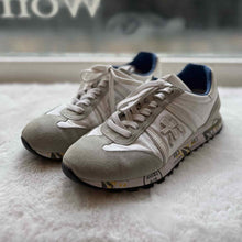 Load image into Gallery viewer, Size 8 White Sneaker Pre-Owned Shoes- Ladies
