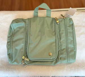 Size Medium Green New w/ Tags Bag- Ladies