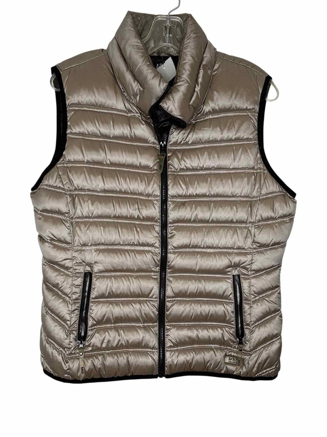 Andrew Marc Size Large Pewter Pre-Owned Vest- Ladies