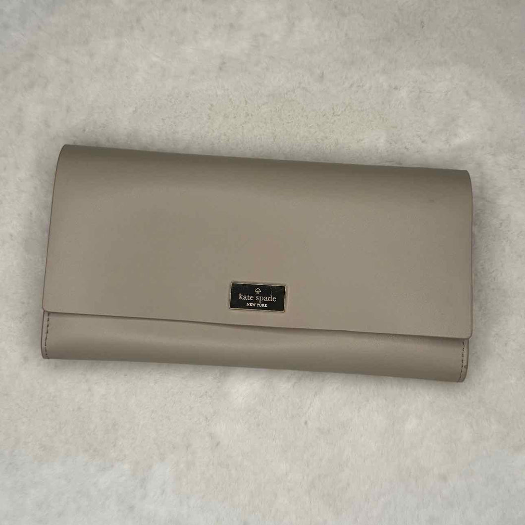 Kate Spade Beige New w/ Tags Wallet- Ladies