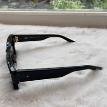 Load image into Gallery viewer, Valentino Black Pre-Owned Sunglasses
