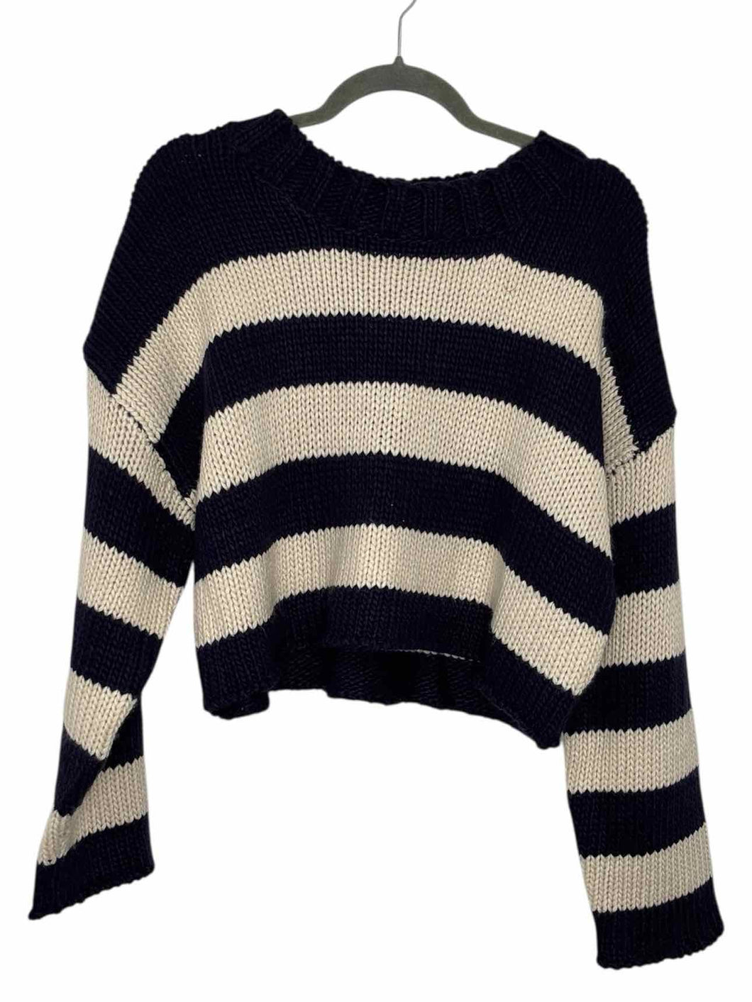 Size Medium Blue Stripe Pre-Owned Sweater- Ladies