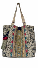 Load image into Gallery viewer, Ruby Yaya White Print Tote Bag Pre-Owned Purse- Ladies
